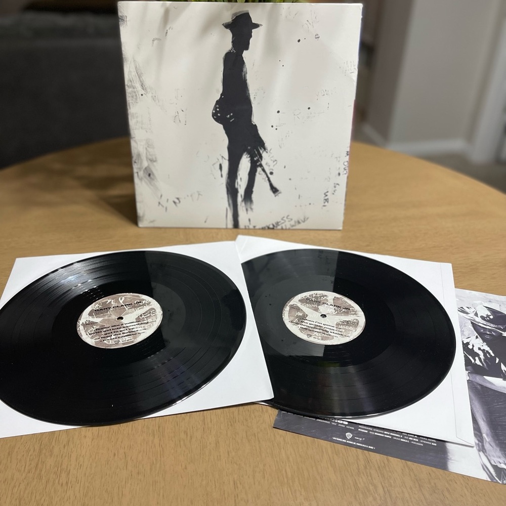 BUNDLE, GARY CLARK Jr. “This land” & “blak and blu”